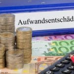 Aufwandsentschädigung Wasserschaden Eigentümer Mieter (© magele-picture / stock.adobe.com)