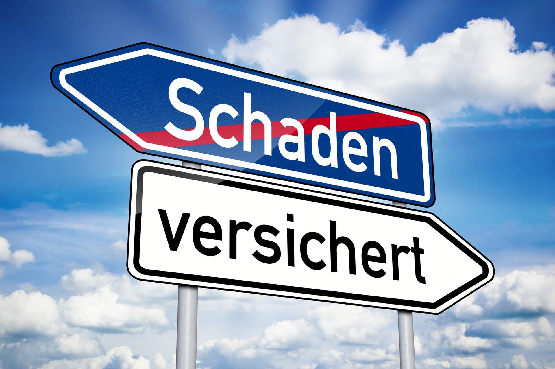 Schaden versichert?! - Als Hausbesitzer wähnt man sich und seine Immobilie durch die abgeschlossene Wohngebäudeversicherung bei Schäden finanziell abgesichert. Verweigert oder kürzt die Gebäudeversicherung in einem Schadensfall plötzlich die Leistung, dann kann ein Sachverständigen-Verfahren ein Lösungsweg zur Einigung sein. (© Stockwerk-Fotodesign / stock.adobe.com) -- Sachverständigenverfahren Wohngebäudeversicherung